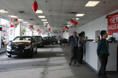 LEE’S-TOYOTA汽车专卖店