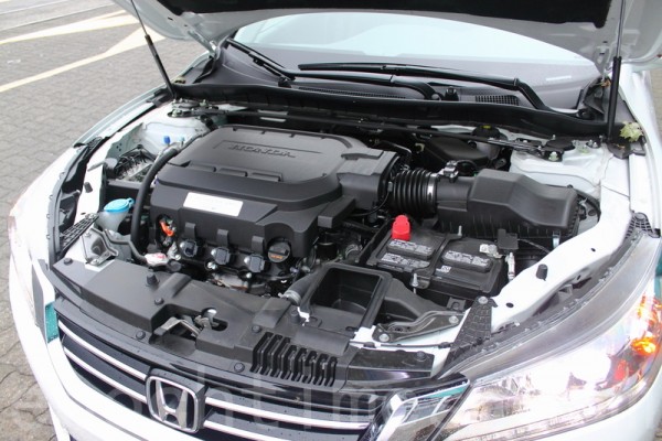 车评:环球梦想 2015 Honda Accord