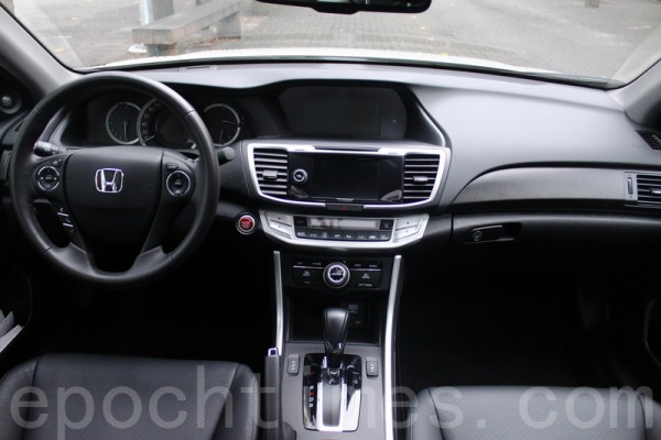 车评:环球梦想 2015 Honda Accord